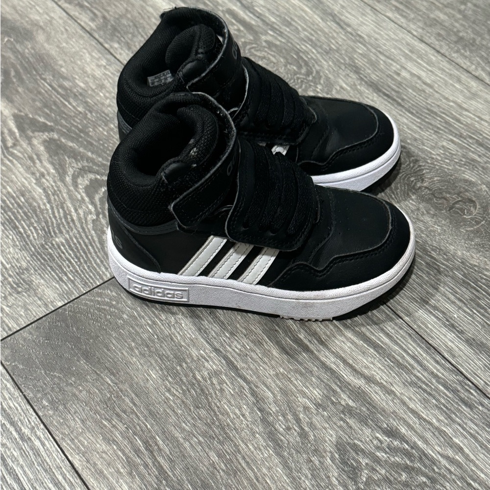 Adidas Kids Black and Gray Sneakers